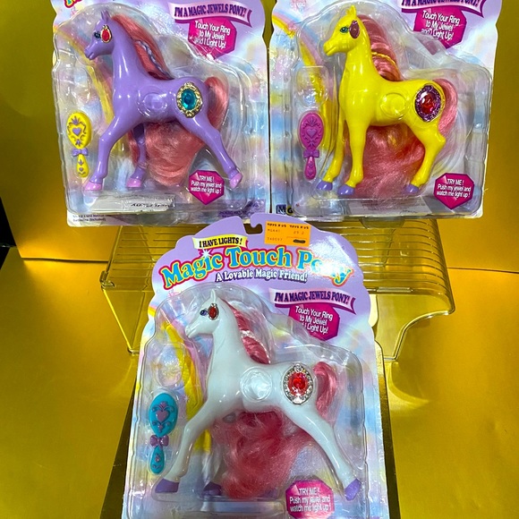MAGIC TOUCH PONY VTG 90s MAGIC JEWELS PONIES, LIGHT UP & BLINK COLLECTION OF 3 - Picture 8 of 16